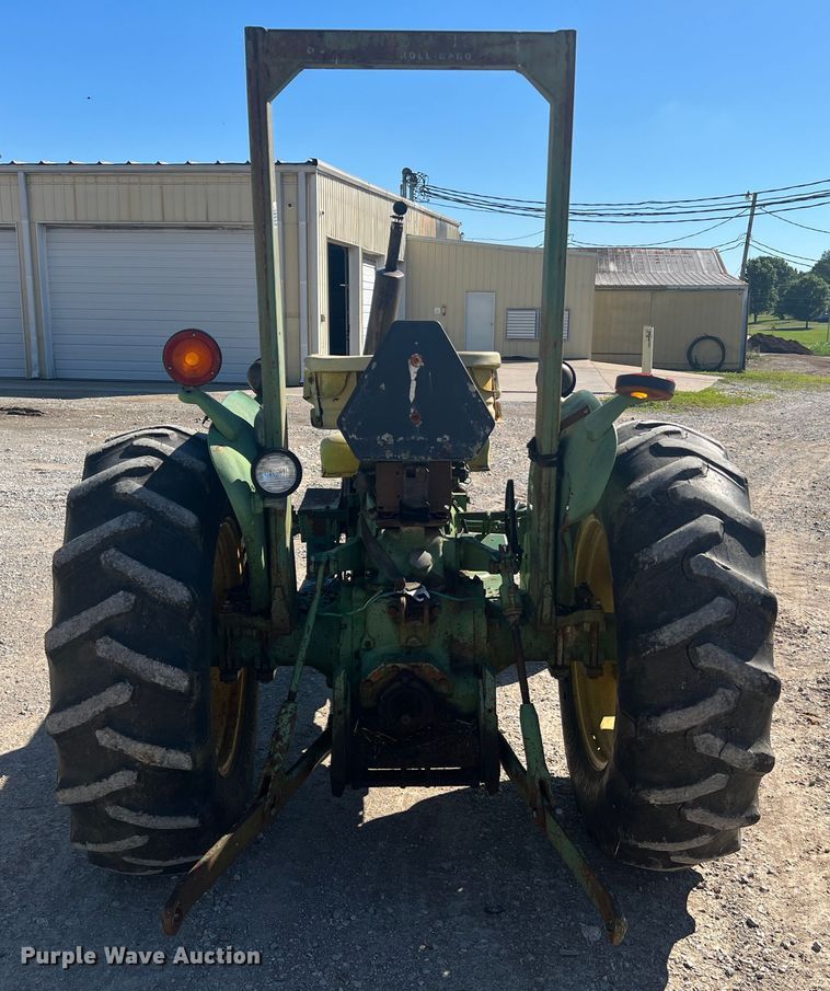 image for item KC9926 John Deere 1530  tractor