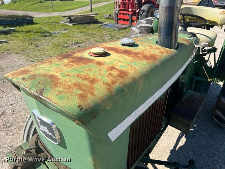 image for item KC9926 John Deere 1530  tractor