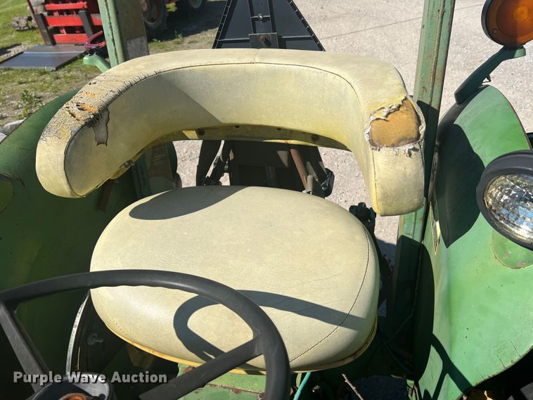 image for item KC9926 John Deere 1530  tractor