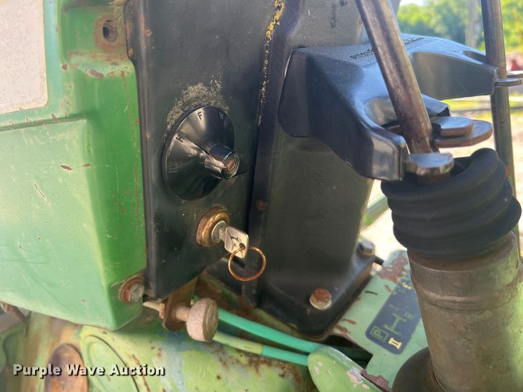 image for item KC9926 John Deere 1530  tractor