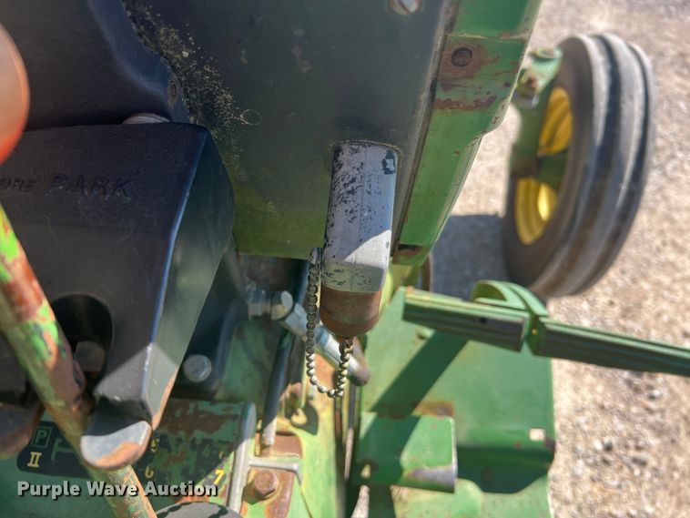 image for item KC9926 John Deere 1530  tractor