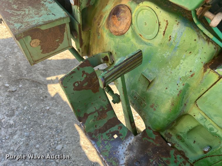 image for item KC9926 John Deere 1530  tractor