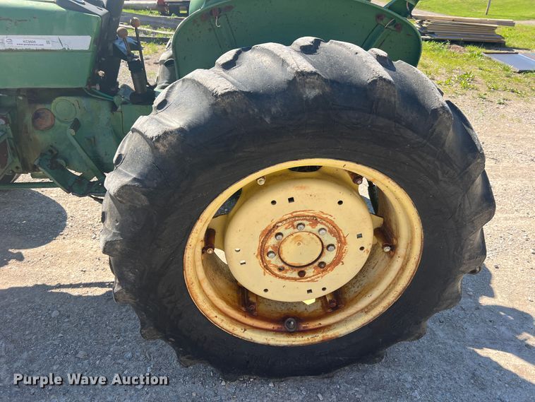 image for item KC9926 John Deere 1530  tractor