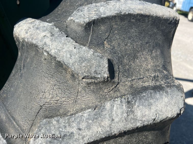 image for item KC9926 John Deere 1530  tractor