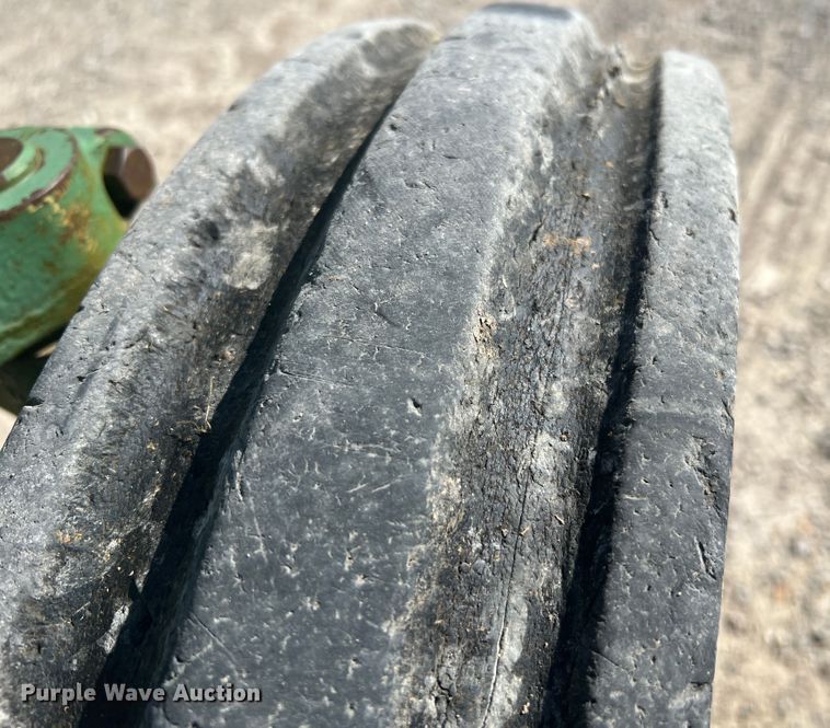 image for item KC9926 John Deere 1530  tractor