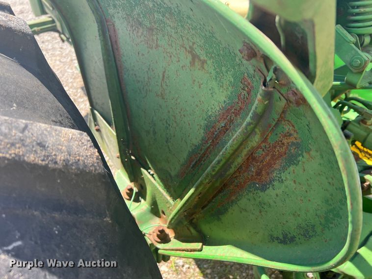 image for item KC9927 John Deere 2020  tractor