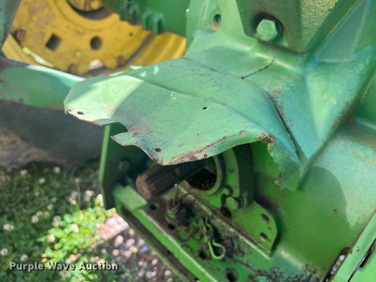 image for item KC9927 John Deere 2020  tractor