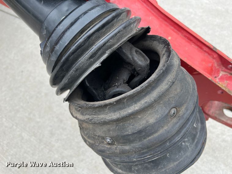 image for item KC9928 2012 New Holland BR7090  round baler