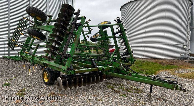 image for item KC9995 John Deere 722  mulch finisher