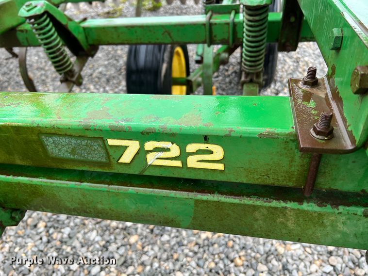 image for item KC9995 John Deere 722  mulch finisher