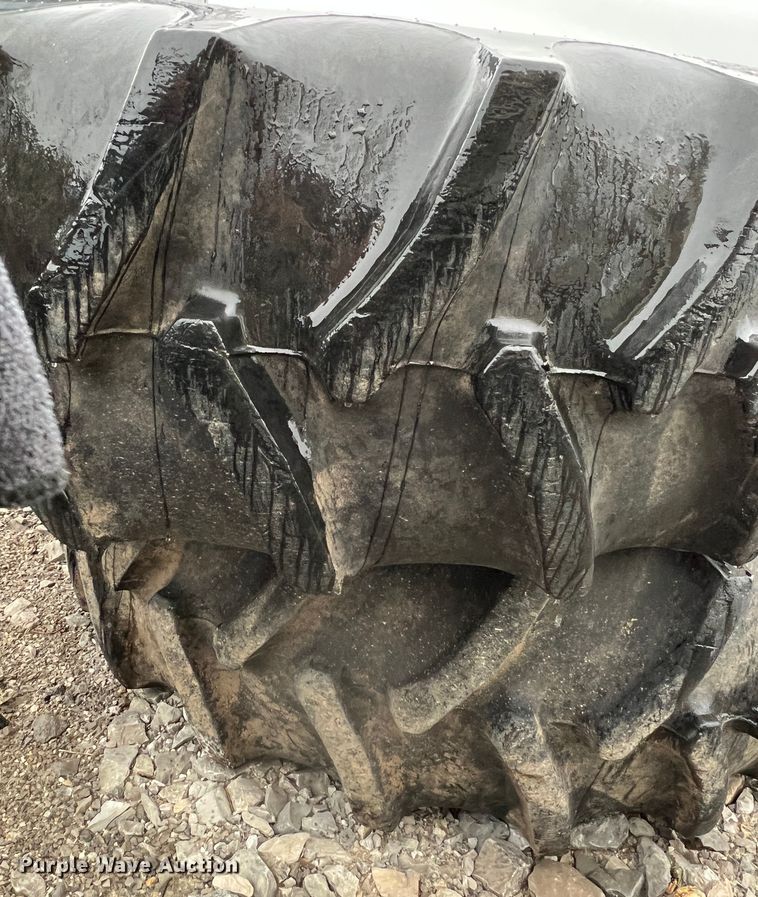 image for item KC9996 (2) Goodyear Duratorque DT221 16.9-28 tires