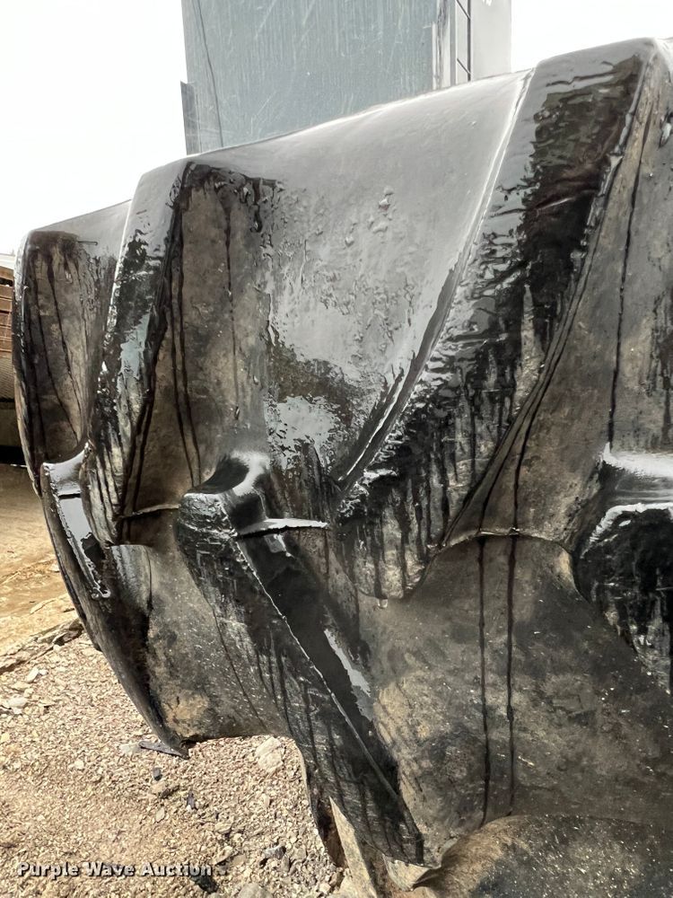 image for item KC9996 (2) Goodyear Duratorque DT221 16.9-28 tires