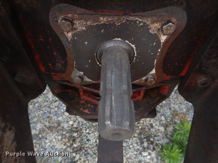 image for item KJ9902 Hesston 566  tractor