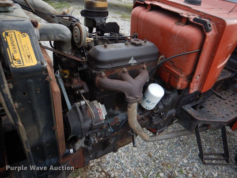 image for item KJ9902 Hesston 566  tractor