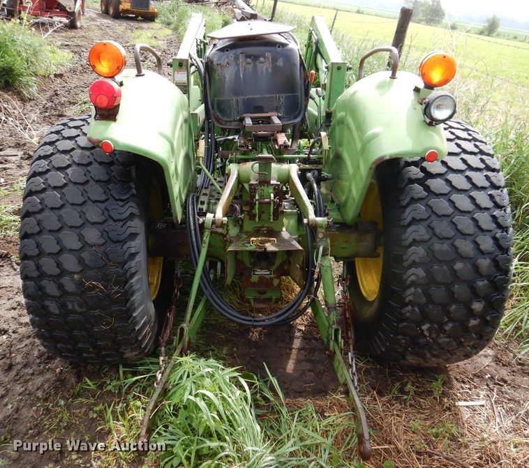 image for item KN9850 John Deere 950  MFWD tractor