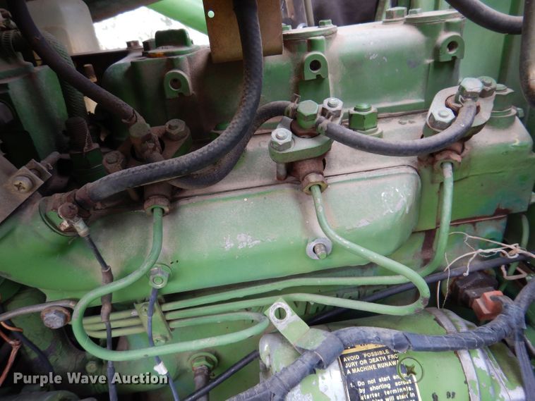 image for item KN9850 John Deere 950  MFWD tractor