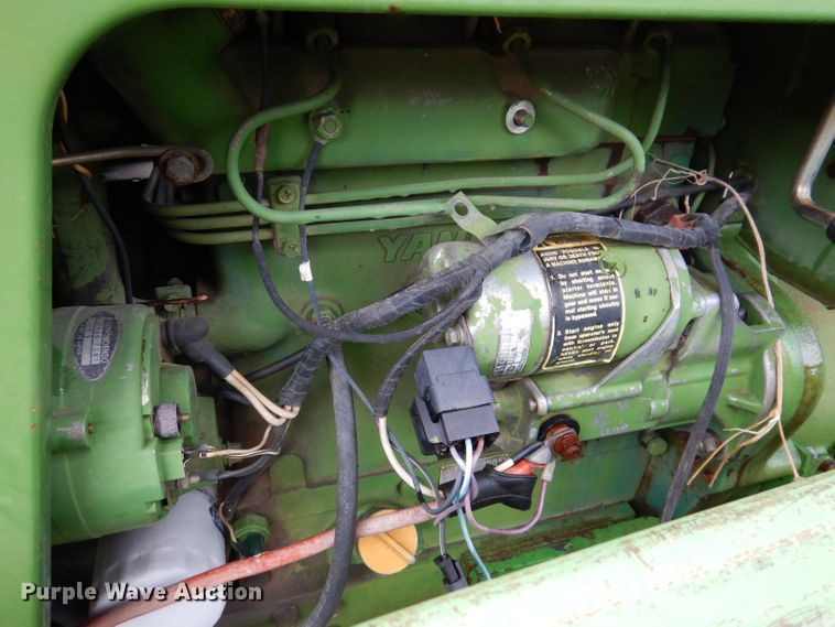 image for item KN9850 John Deere 950  MFWD tractor