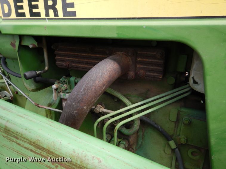 image for item KN9850 John Deere 950  MFWD tractor