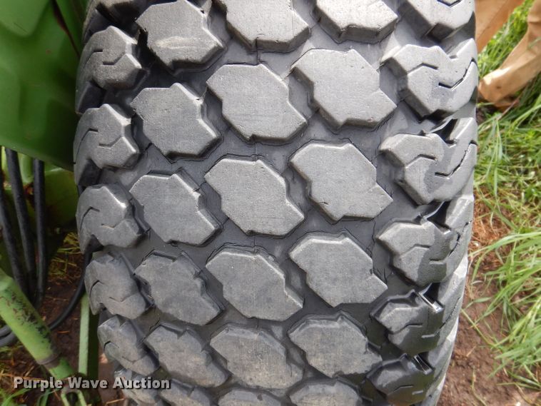 image for item KN9850 John Deere 950  MFWD tractor