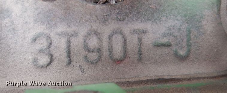 image for item KN9850 John Deere 950  MFWD tractor