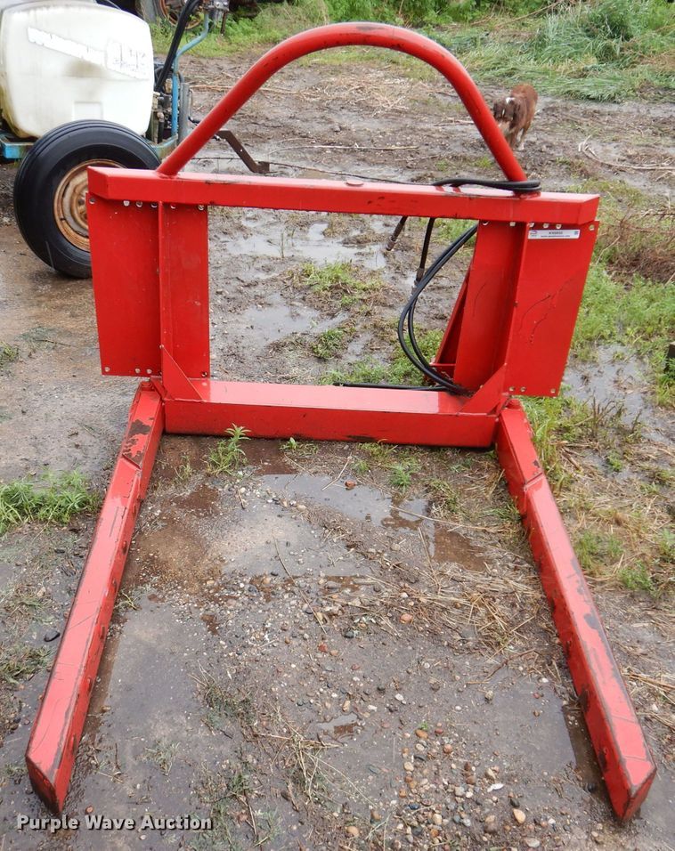 image for item KN9856 Westendorf Squeezer  hay bale mover