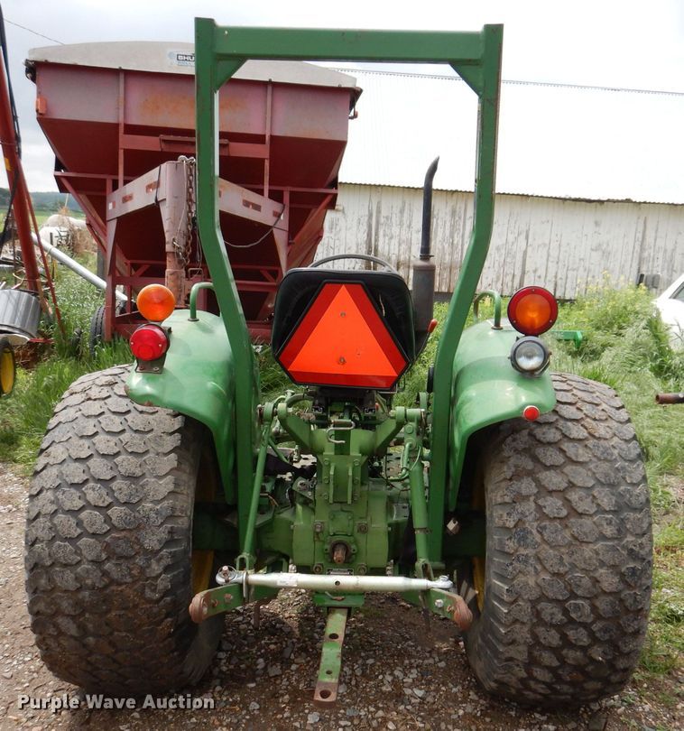 image for item KN9859 John Deere 950  MFWD tractor