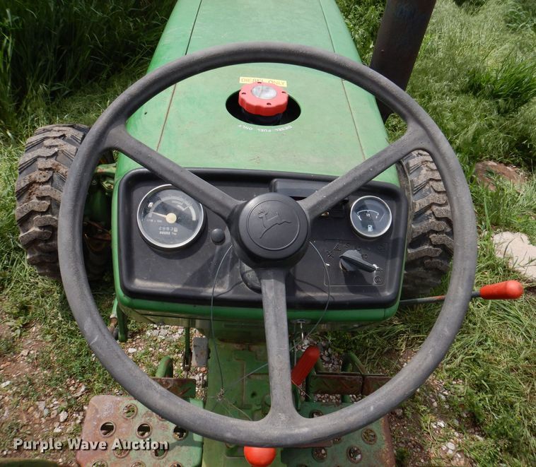 image for item KN9859 John Deere 950  MFWD tractor