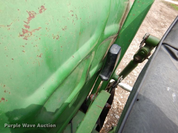 image for item KN9859 John Deere 950  MFWD tractor