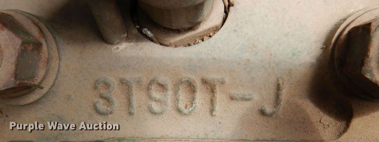 image for item KN9859 John Deere 950  MFWD tractor