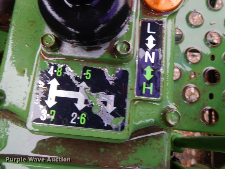 image for item KN9860 John Deere 950  tractor