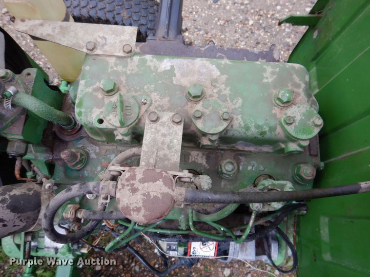 image for item KN9860 John Deere 950  tractor