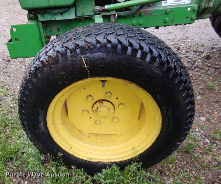 image for item KN9860 John Deere 950  tractor