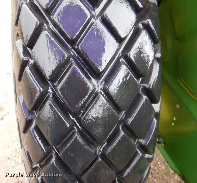 image for item KN9860 John Deere 950  tractor