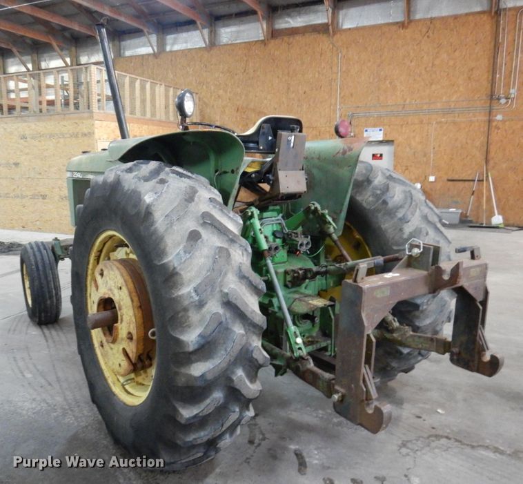 image for item KR9295 1980 John Deere 2940  tractor