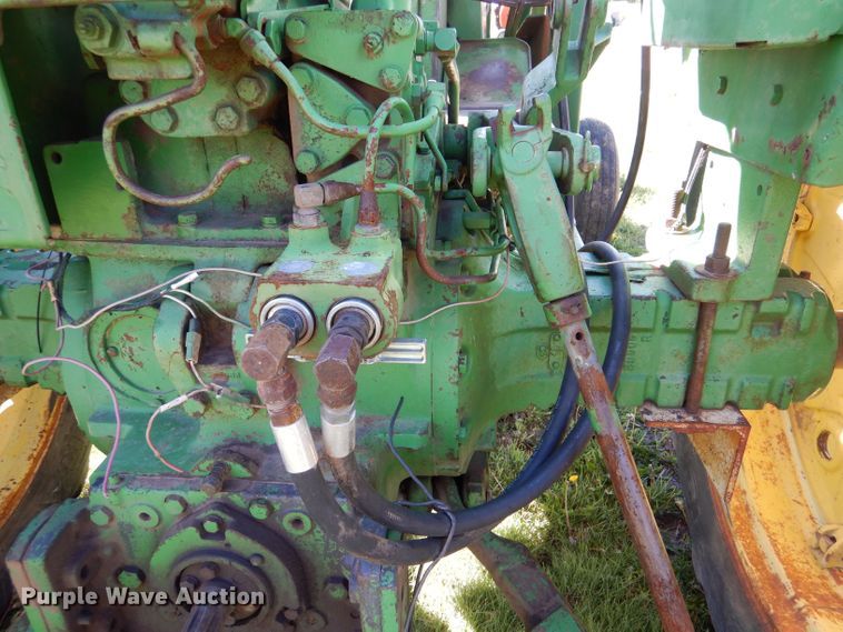 image for item LS9232 1961 John Deere 3010  tractor