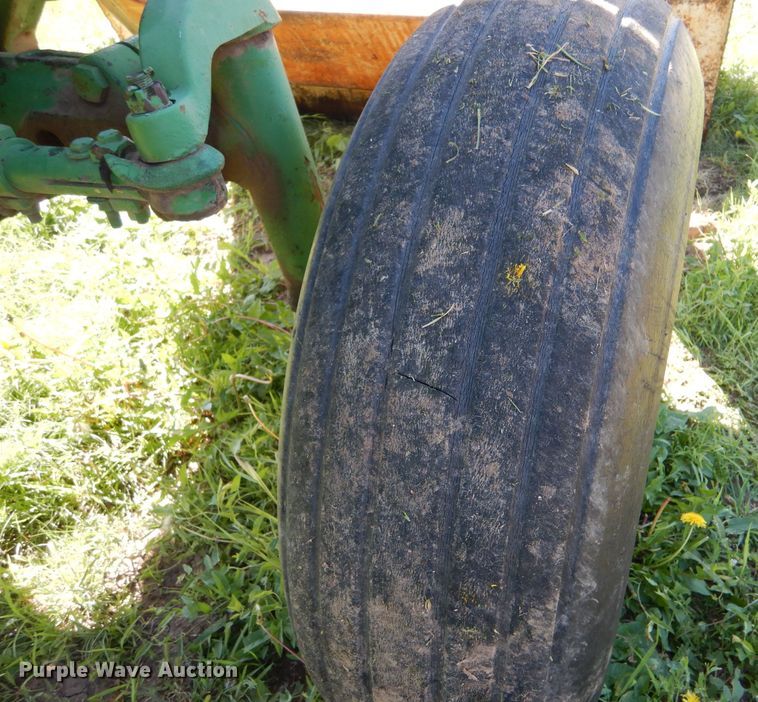 image for item LS9232 1961 John Deere 3010  tractor