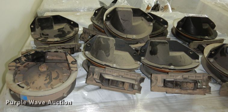 image for item MD9156 (9) finger pickups