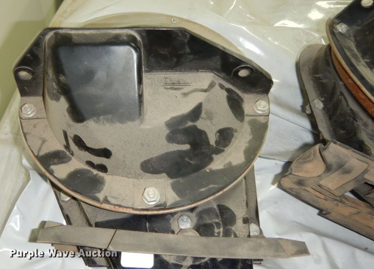 image for item MD9156 (9) finger pickups