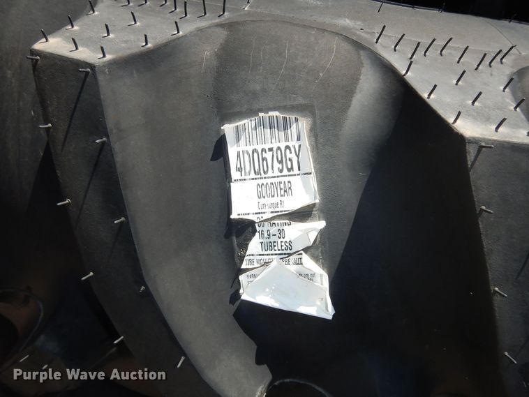 image for item MD9157 (4) tires and wheels