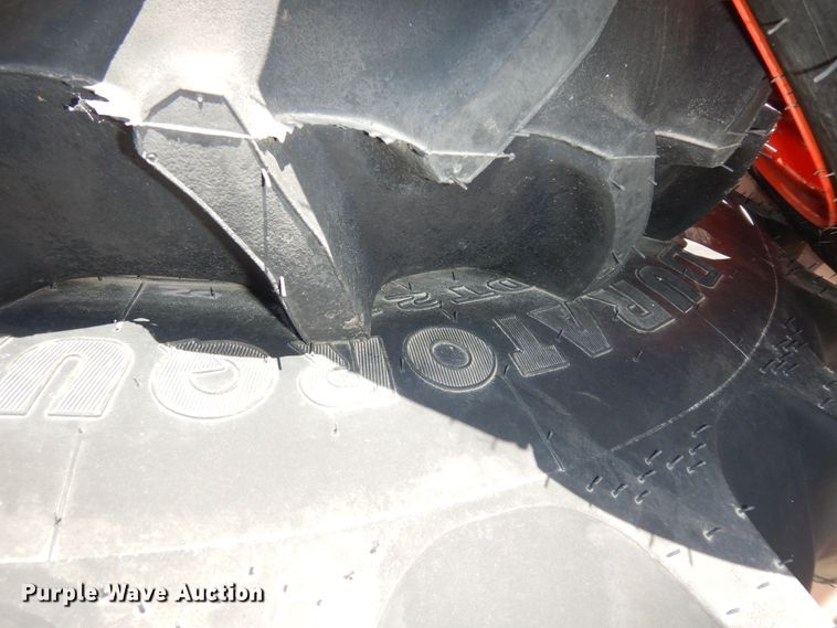 image for item MD9157 (4) tires and wheels