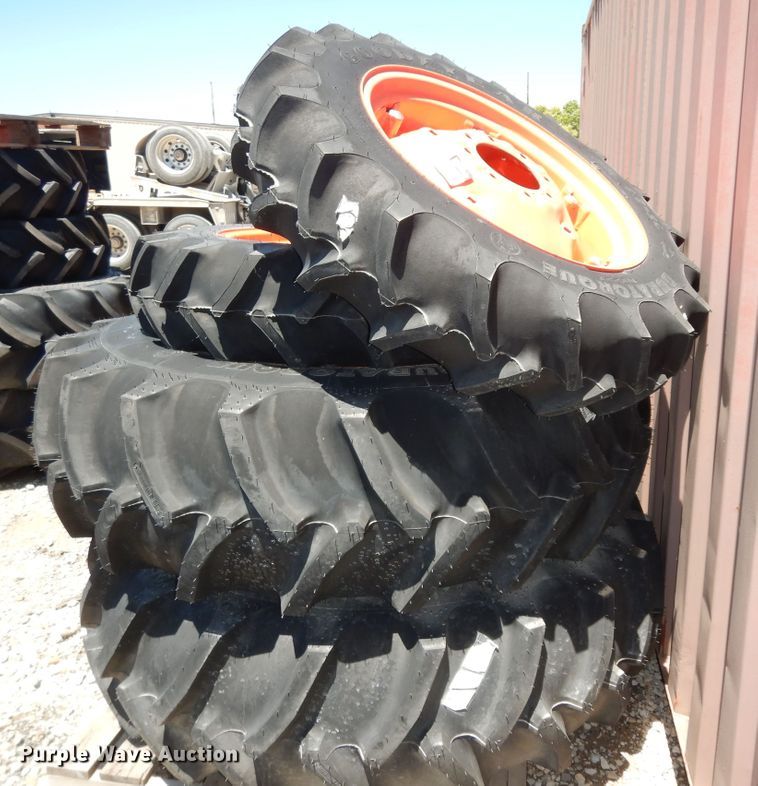 image for item MD9157 (4) tires and wheels