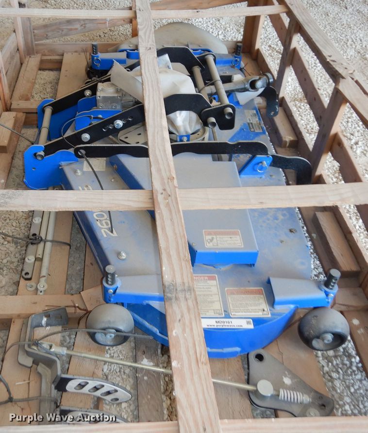 image for item MD9161 New Holland 2606MS  mower deck