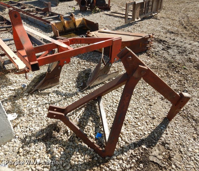 Tillage equipment in Wamego, KS Item MD9164 sold Purple Wave