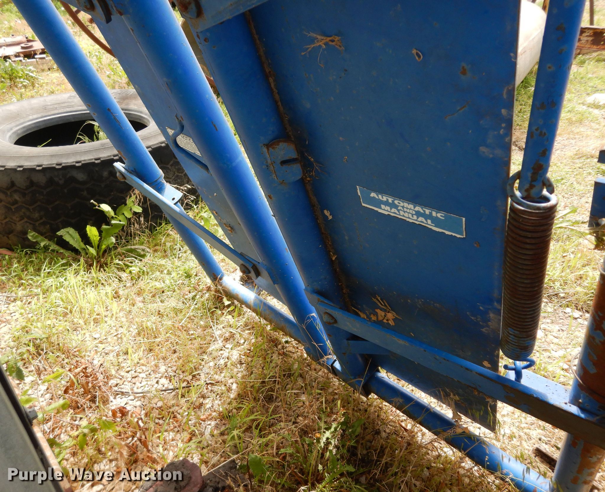 Livestock equipment in Wamego, KS Item DT9770 sold Purple Wave