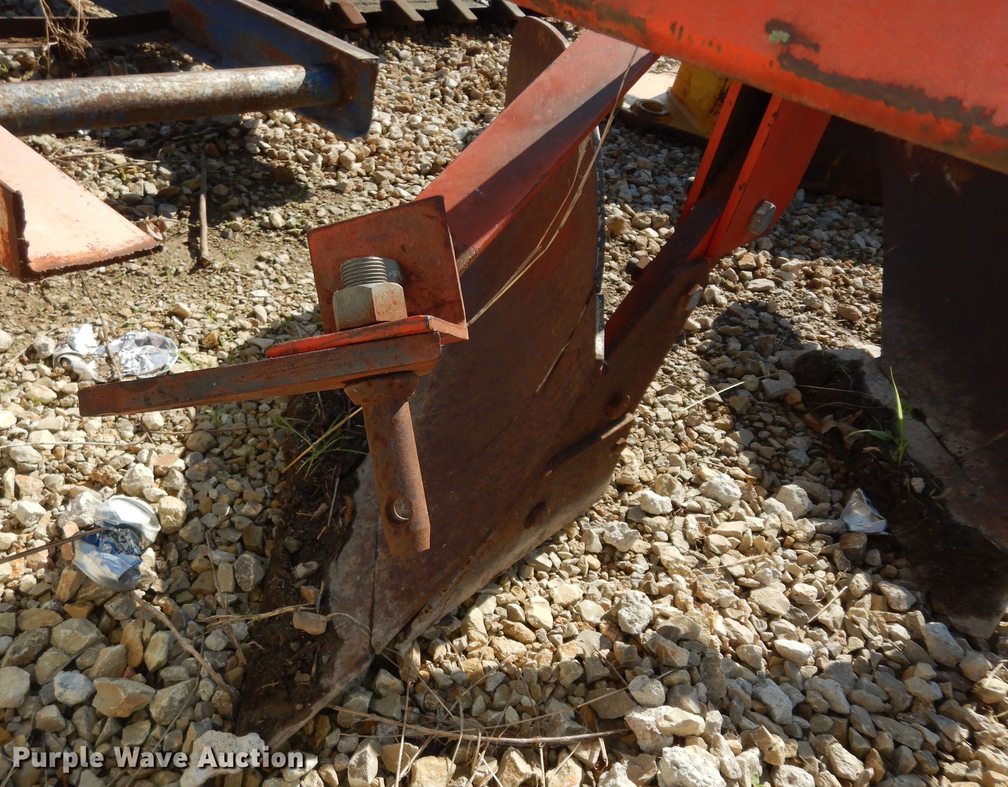 Tillage equipment in Wamego, KS Item MD9164 sold Purple Wave