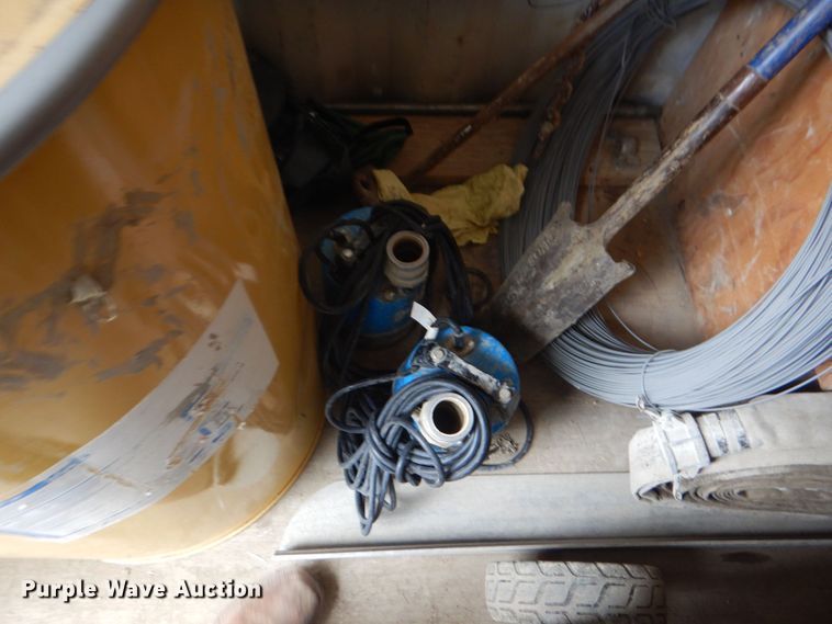 image for item DH7373 2004  storage container