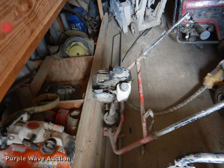 image for item DH7373 2004  storage container