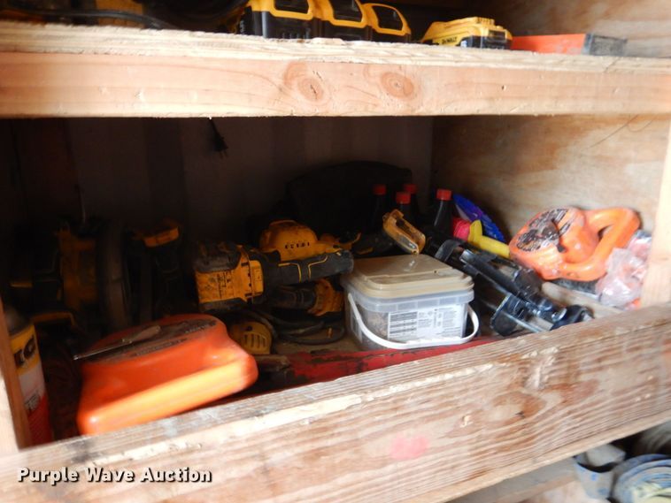 image for item DH7373 2004  storage container