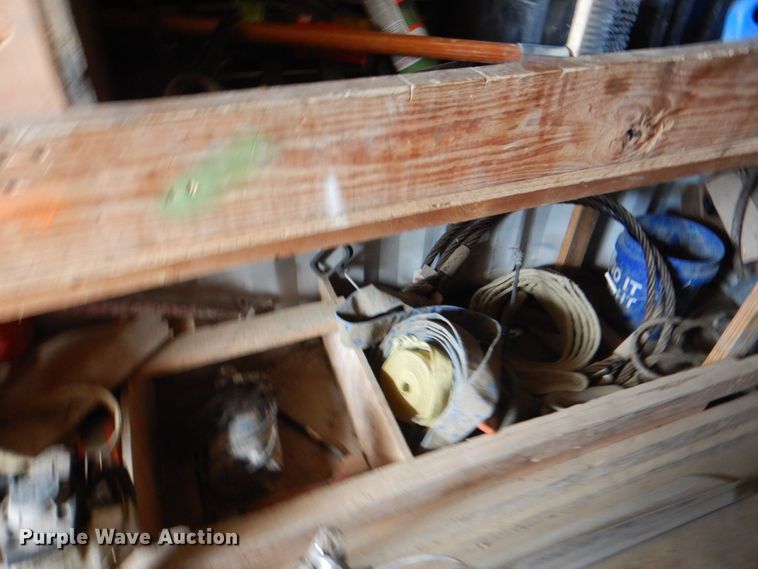 image for item DH7373 2004  storage container