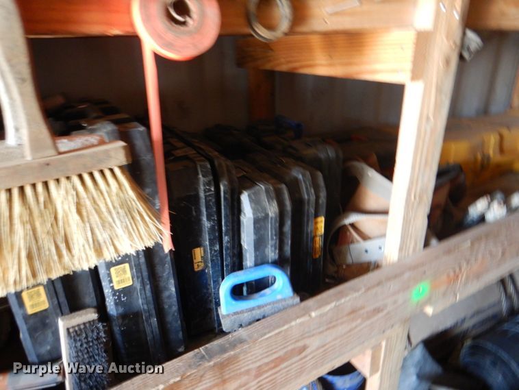 image for item DH7373 2004  storage container